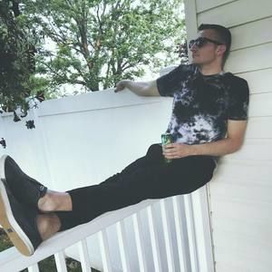 Meet your Posher, Justin